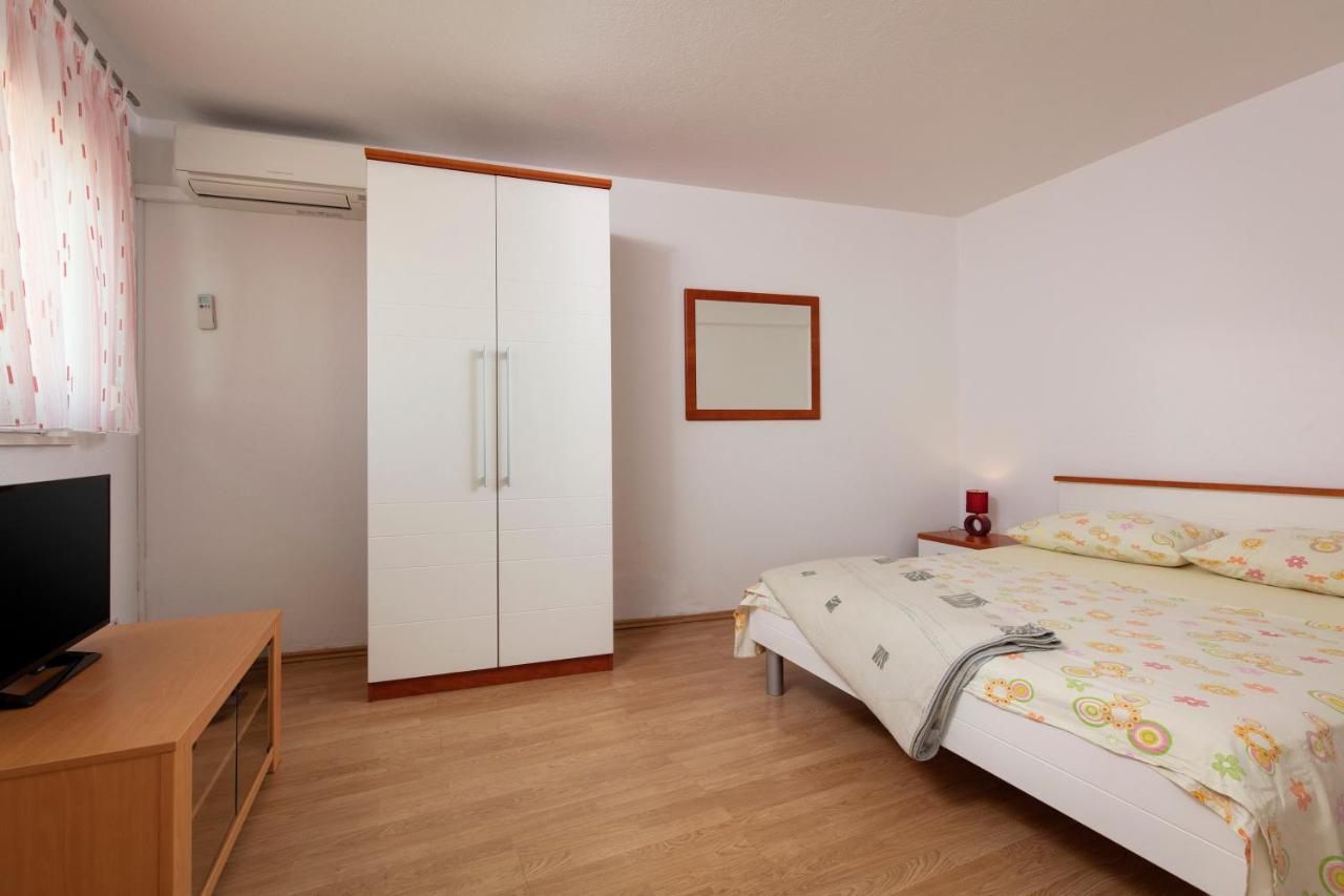 Apartments Antonio - Podstrana, Split Exterior photo
